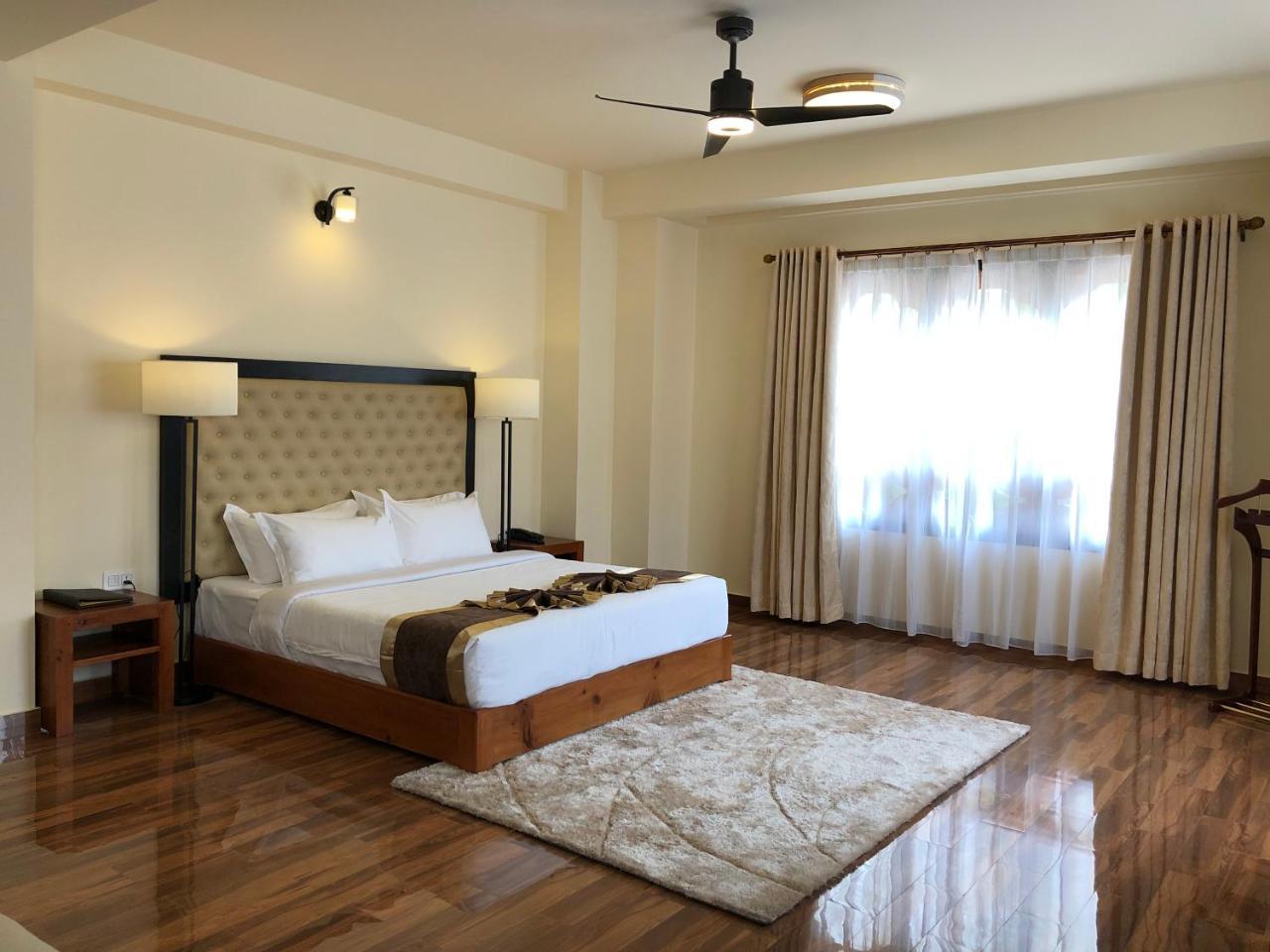 Legphel Hotel Пхунчхолинг Экстерьер фото