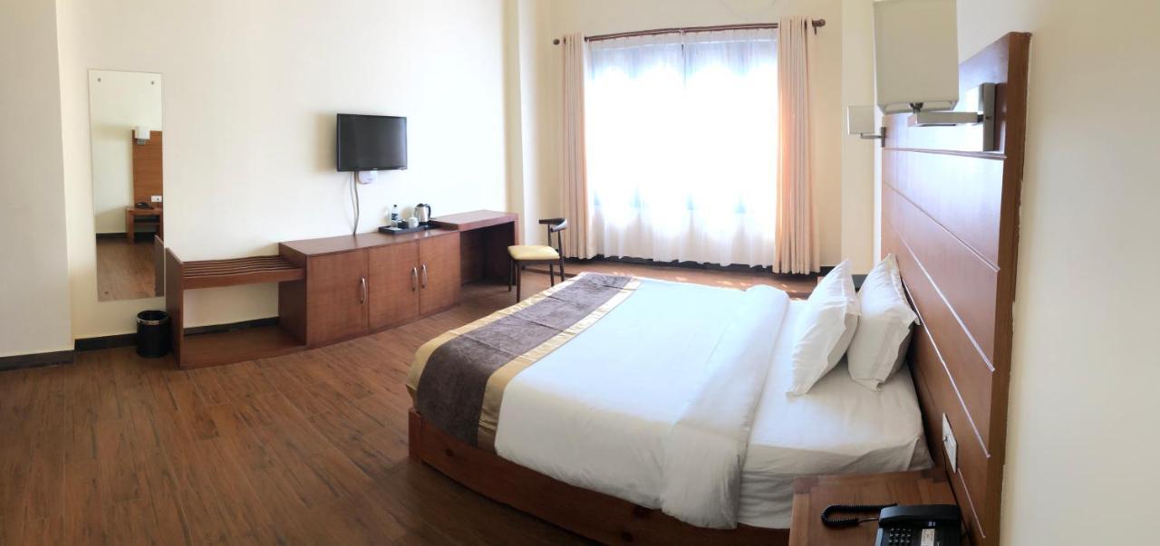 Legphel Hotel Пхунчхолинг Экстерьер фото